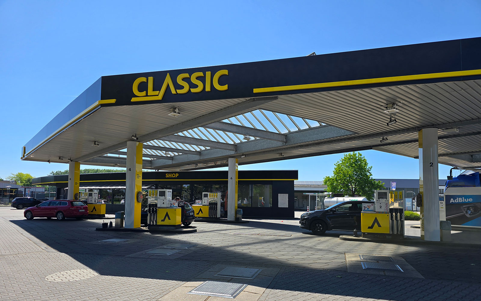 CLASSIC Tankstelle Kleve Riswicker Str 87 CLASSIC Oil Christian 