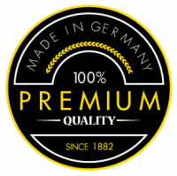 Schwarz-goldene runde Plakette mit Text: Made in Germany, 100% Premium Quality und Since 1882, mit Lorbeer-Akzenten und fetter, moderner Typografie - ideal für hochwertige Pflegeprodukte.